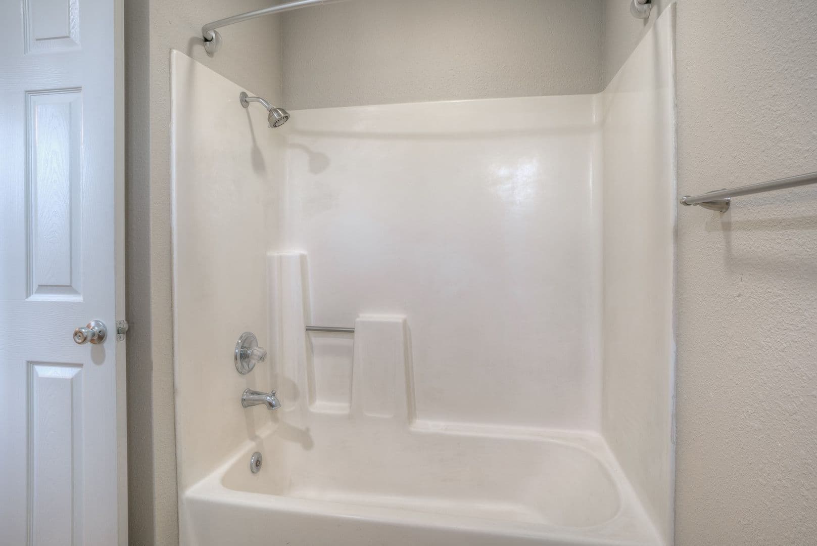 Chico Apartment: 52 Tara Terrace #1