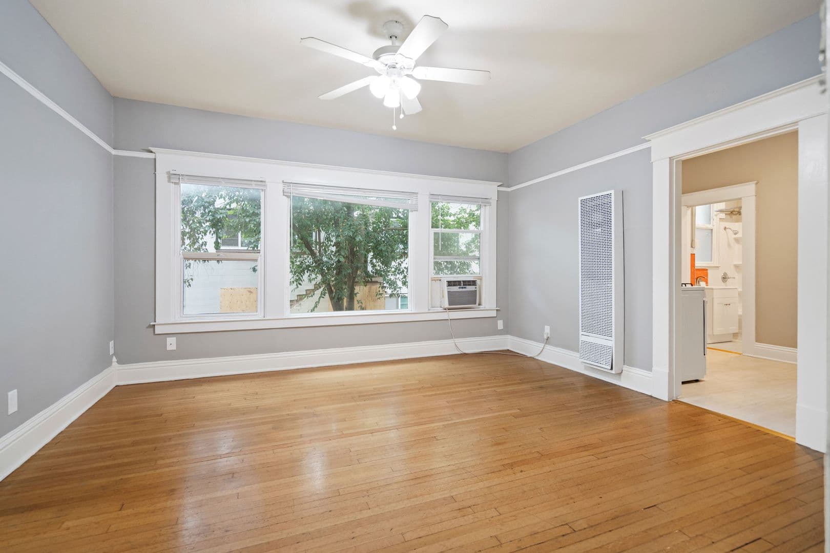 Chico Apartment: 1121 & 1129 Magnolia Ave.