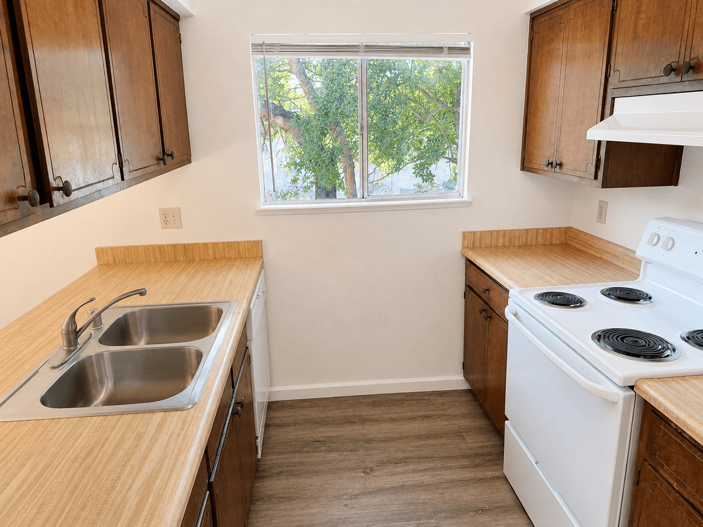 Chico Apartment: 1020 W. 3rd Street