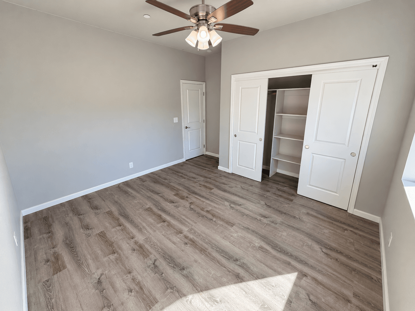 Paradise House: 435 Apple Lane