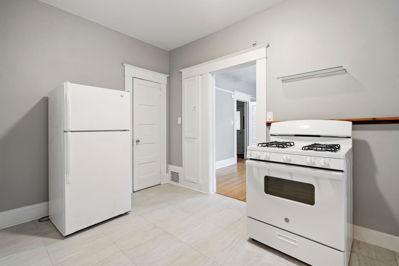 Chico Apartment: 1121 & 1129 Magnolia Ave.