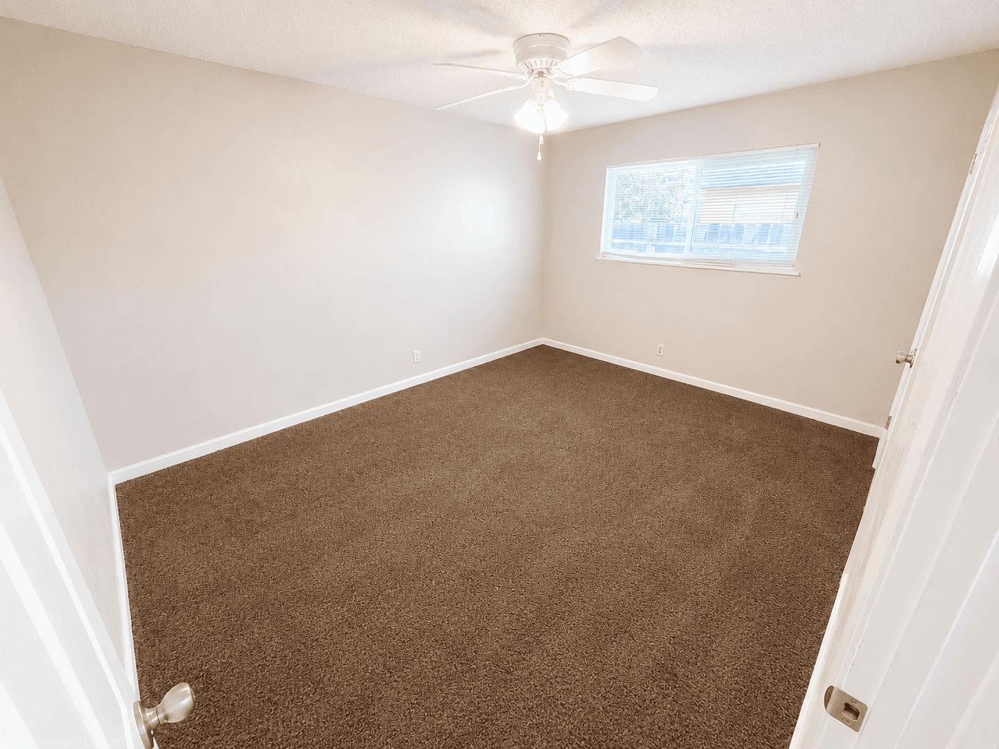 Chico Apartment: 259 Rio Lindo Avenue