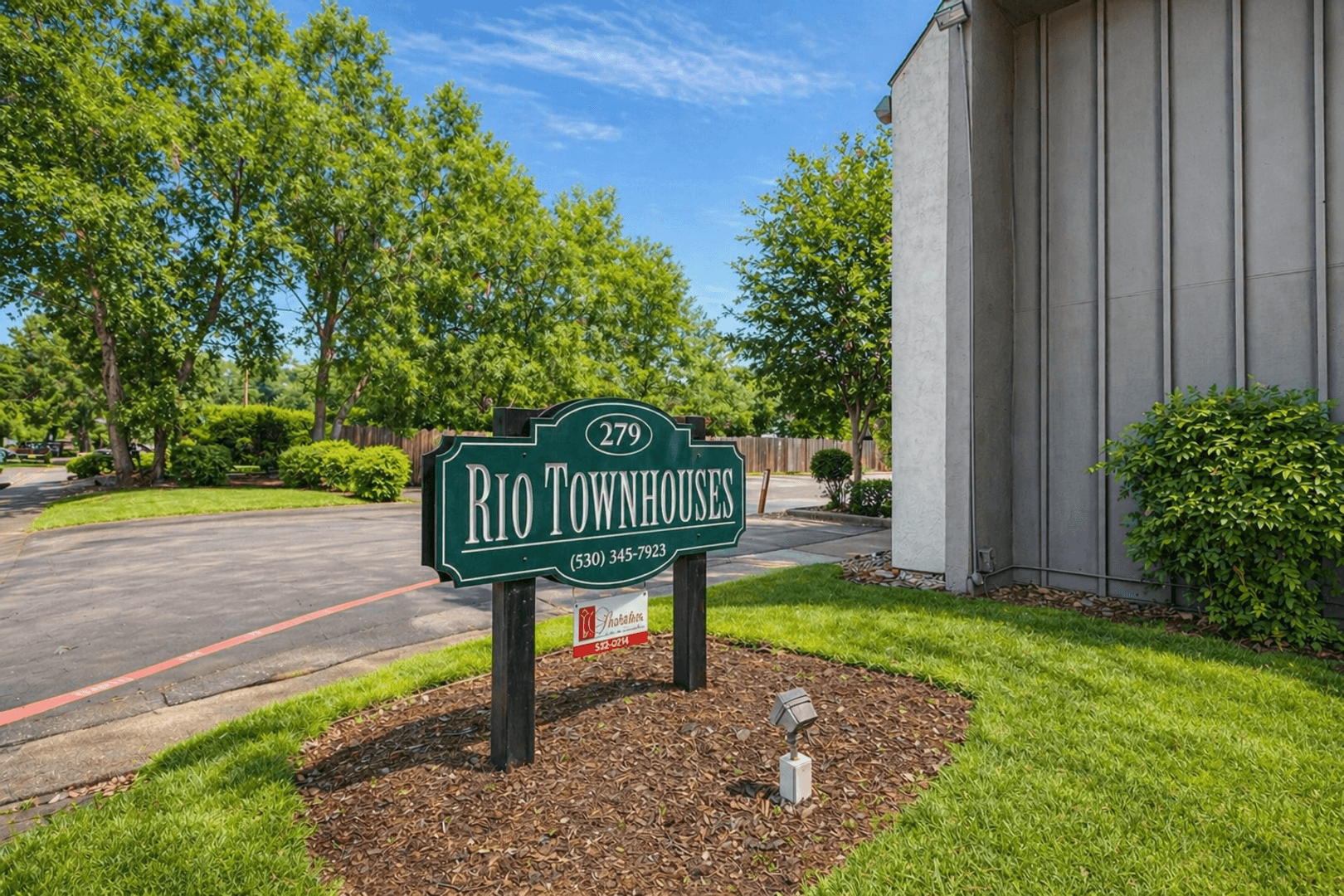 Chico Apartment: 279 Rio Lindo Avenue