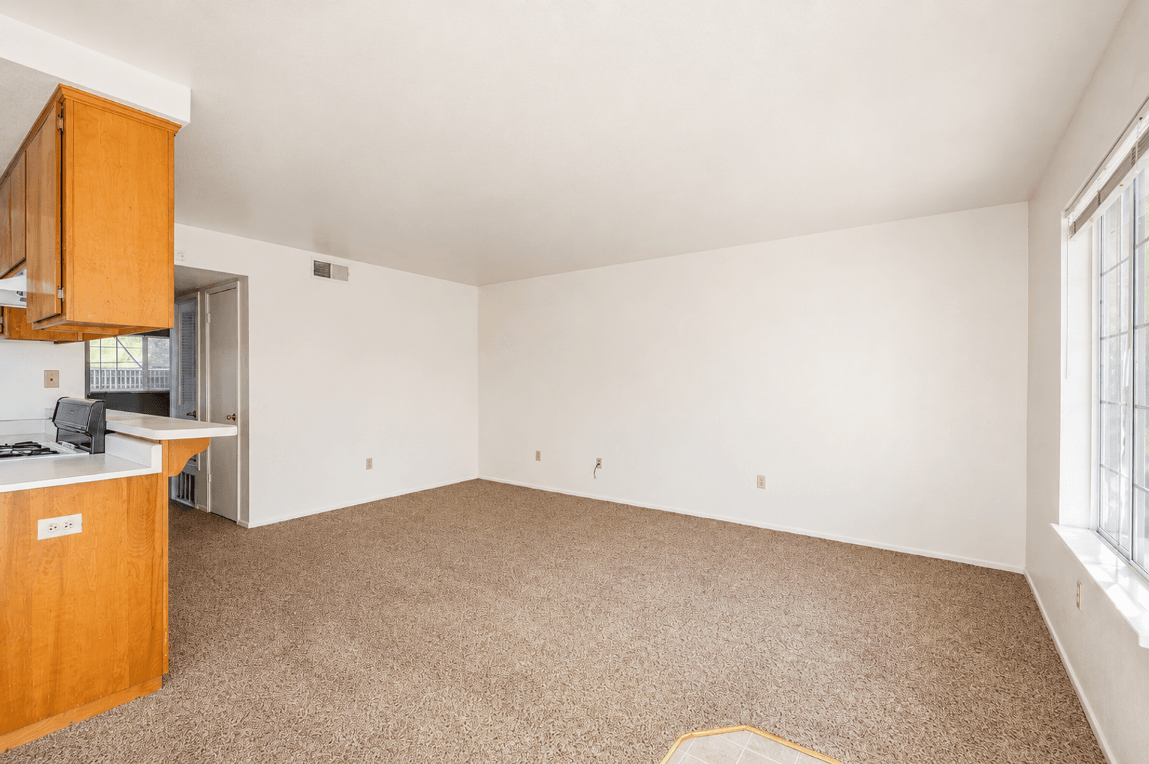Chico Apartment: 480 Manzanita Avenue