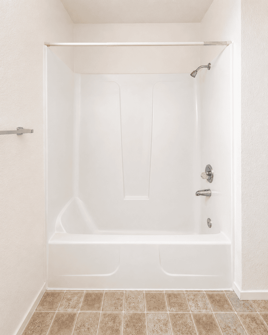 Chico Apartment: 480 Manzanita Avenue