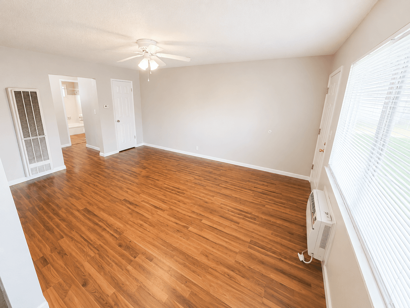Chico Apartment: 259 Rio Lindo Avenue