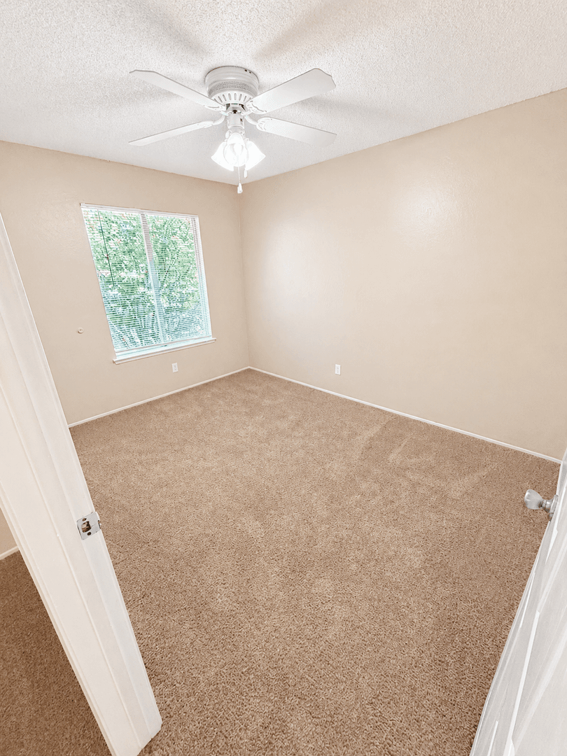 Chico Apartment: 279 Rio Lindo Avenue