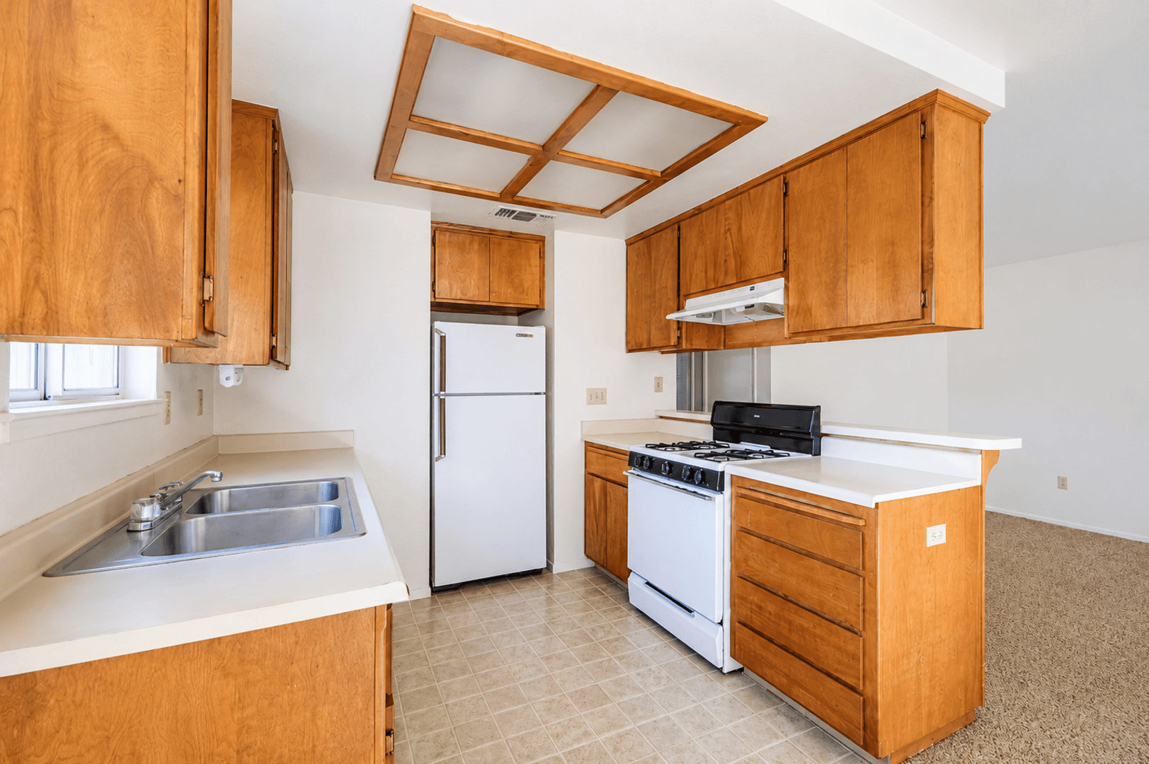 Chico Apartment: 480 Manzanita Avenue