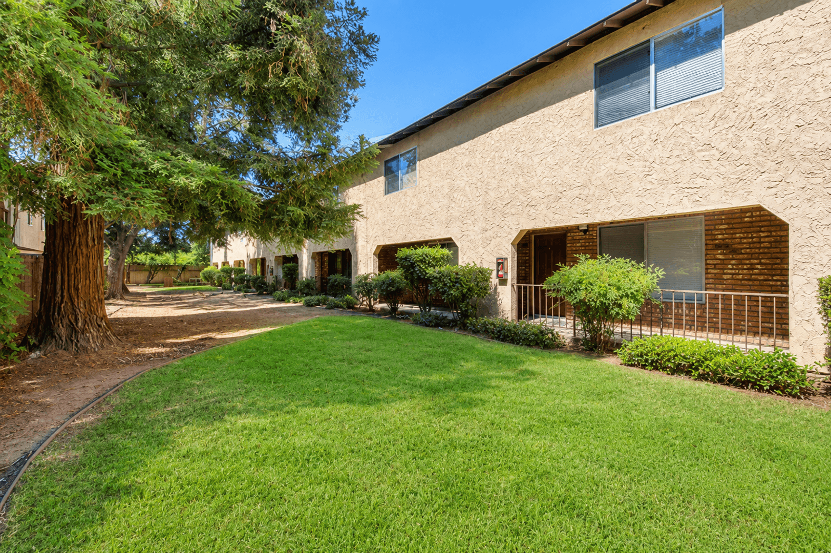 Chico Townhome: 648 W. 2nd Avenue