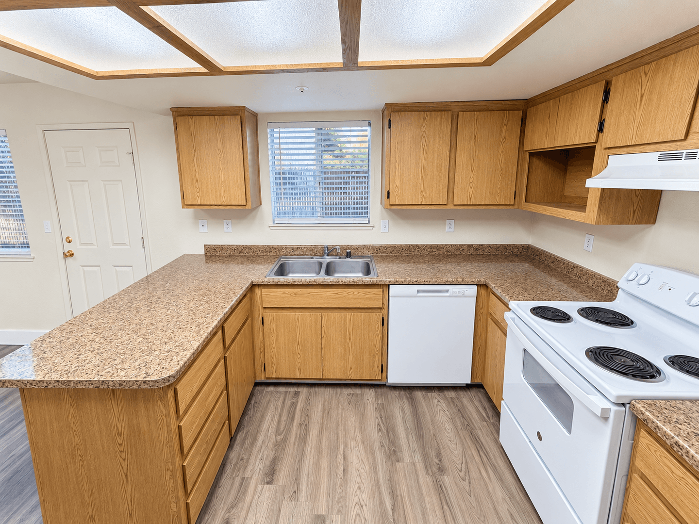 Chico Townhome: 747 West 4th Ave