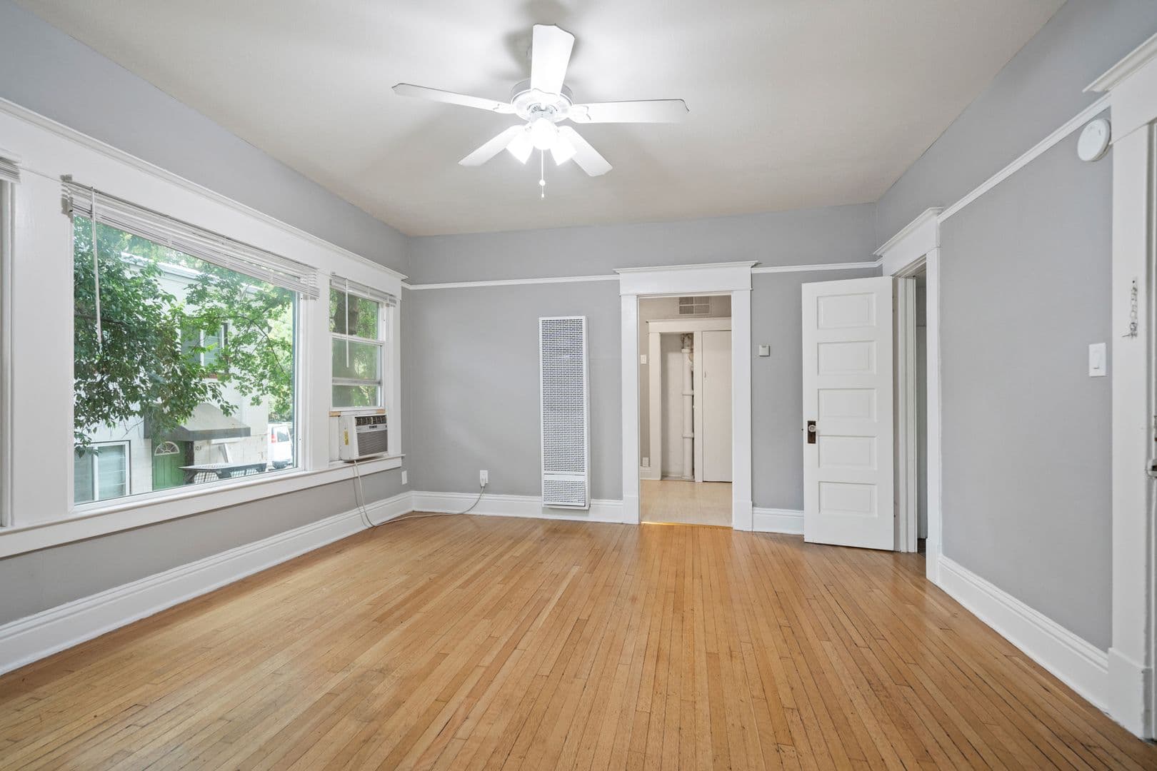 Chico Apartment: 1121 & 1129 Magnolia Ave.