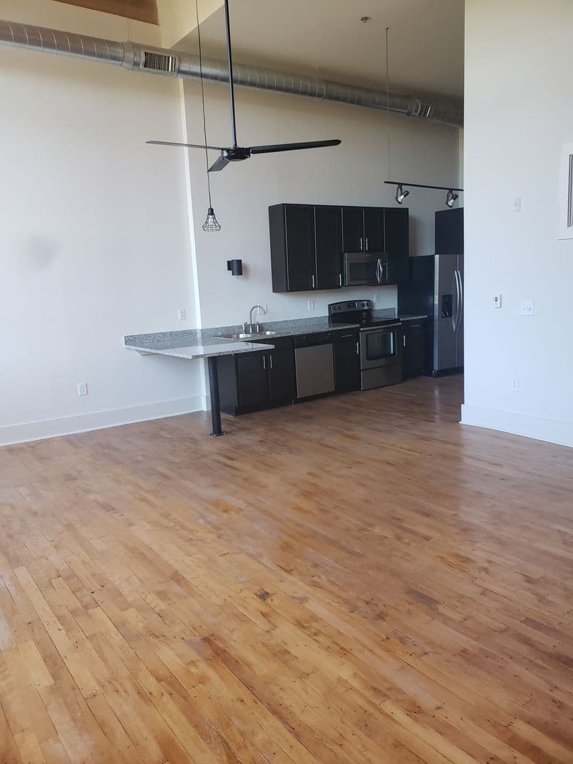 Spartanburg Apartment: 1800 Drayton Rd