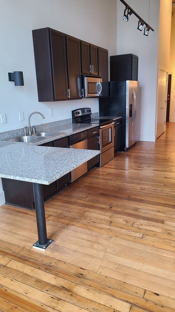 Spartanburg Apartment: 1800 Drayton Rd