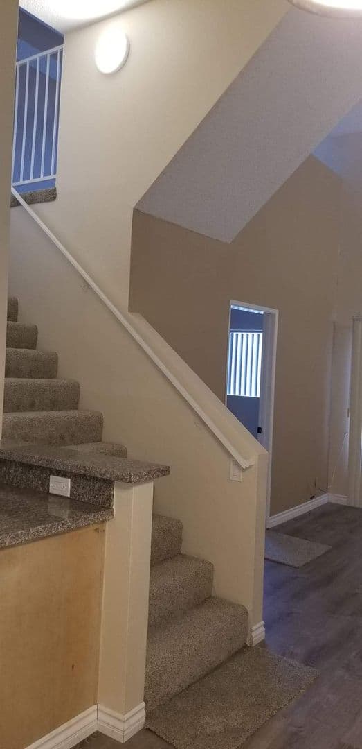 Sunland Apartment: 10500 SHERMAN GROVE AVE