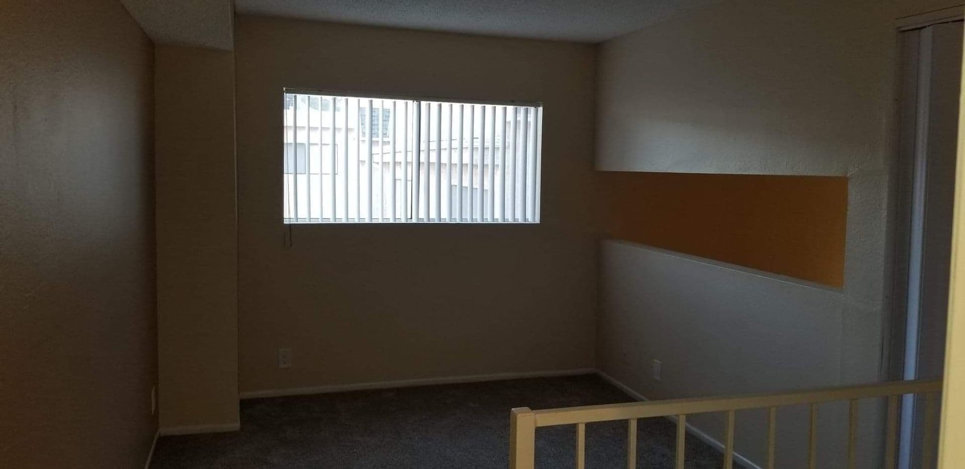 Sunland Apartment: 10500 SHERMAN GROVE AVE