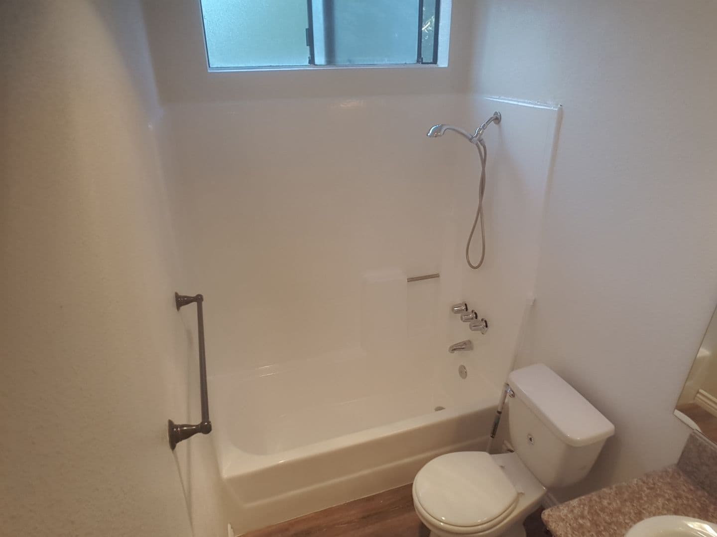 Sunland Apartment: 10500 SHERMAN GROVE AVE