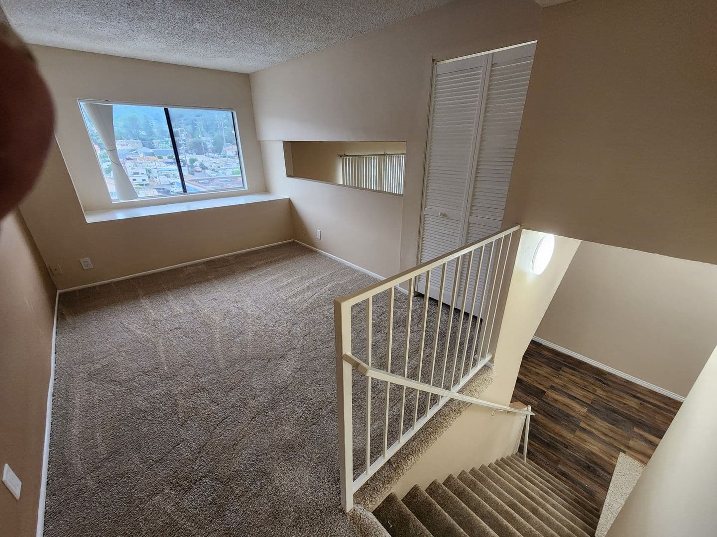 Sunland Apartment: 10500 SHERMAN GROVE AVE
