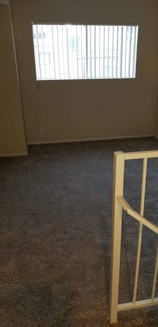 Sunland Apartment: 10500 SHERMAN GROVE AVE