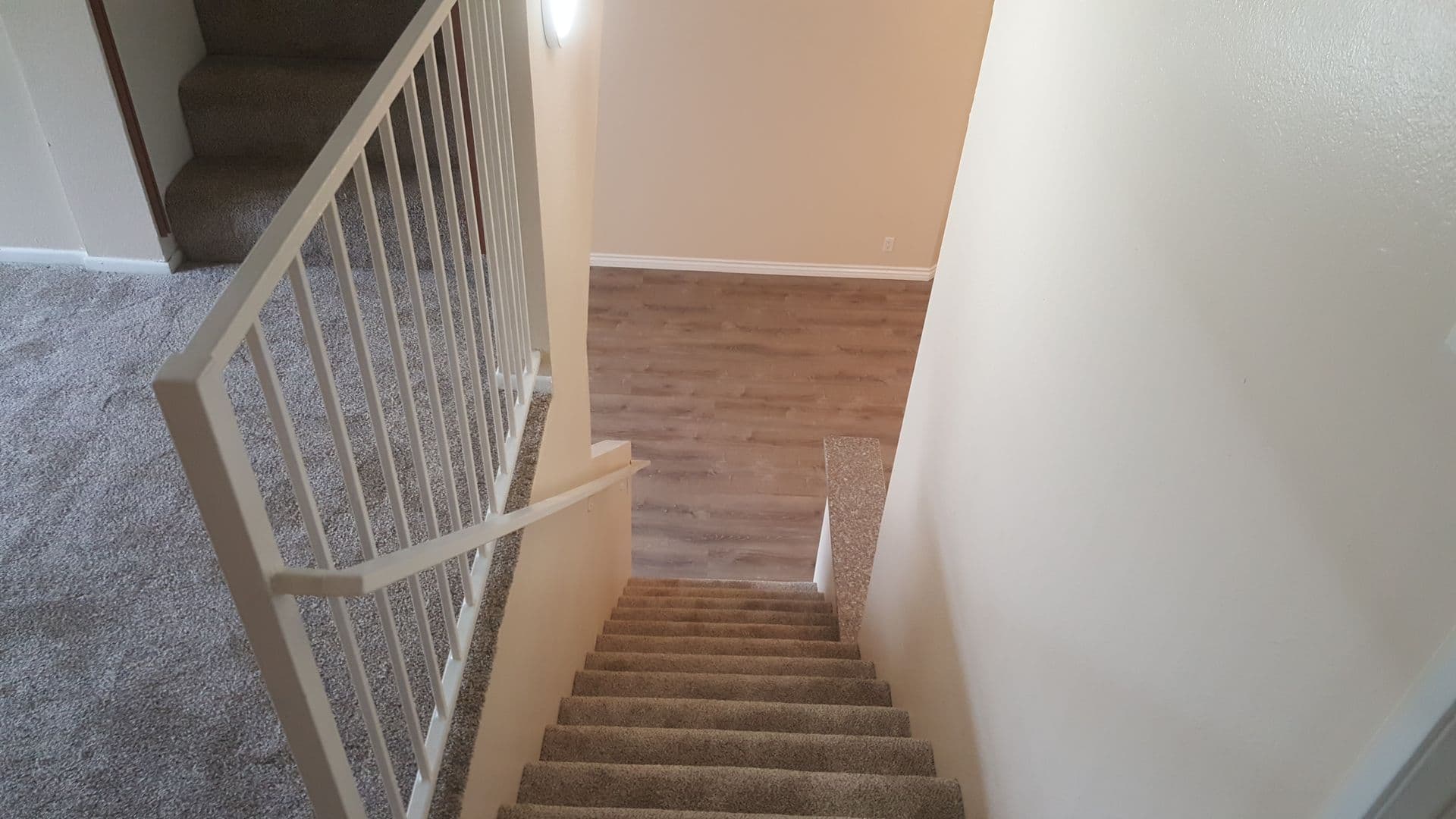 Sunland Apartment: 10500 SHERMAN GROVE AVE