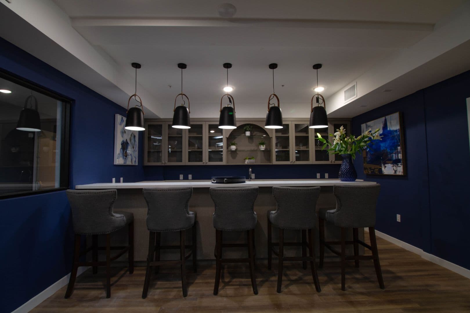 North Hollywood Apartment: 11011 West Otsego Street