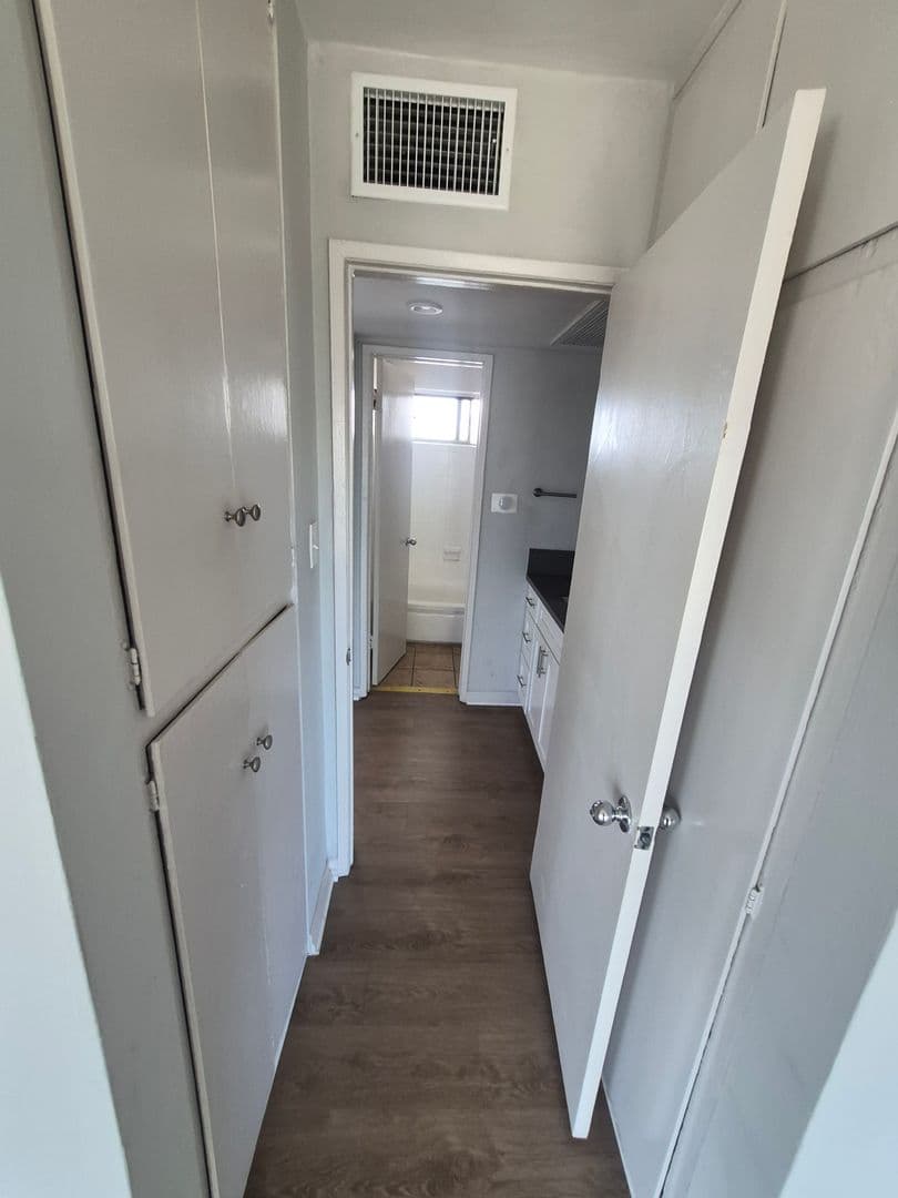 Valley Village Apartment: 12311 Chandler Blvd