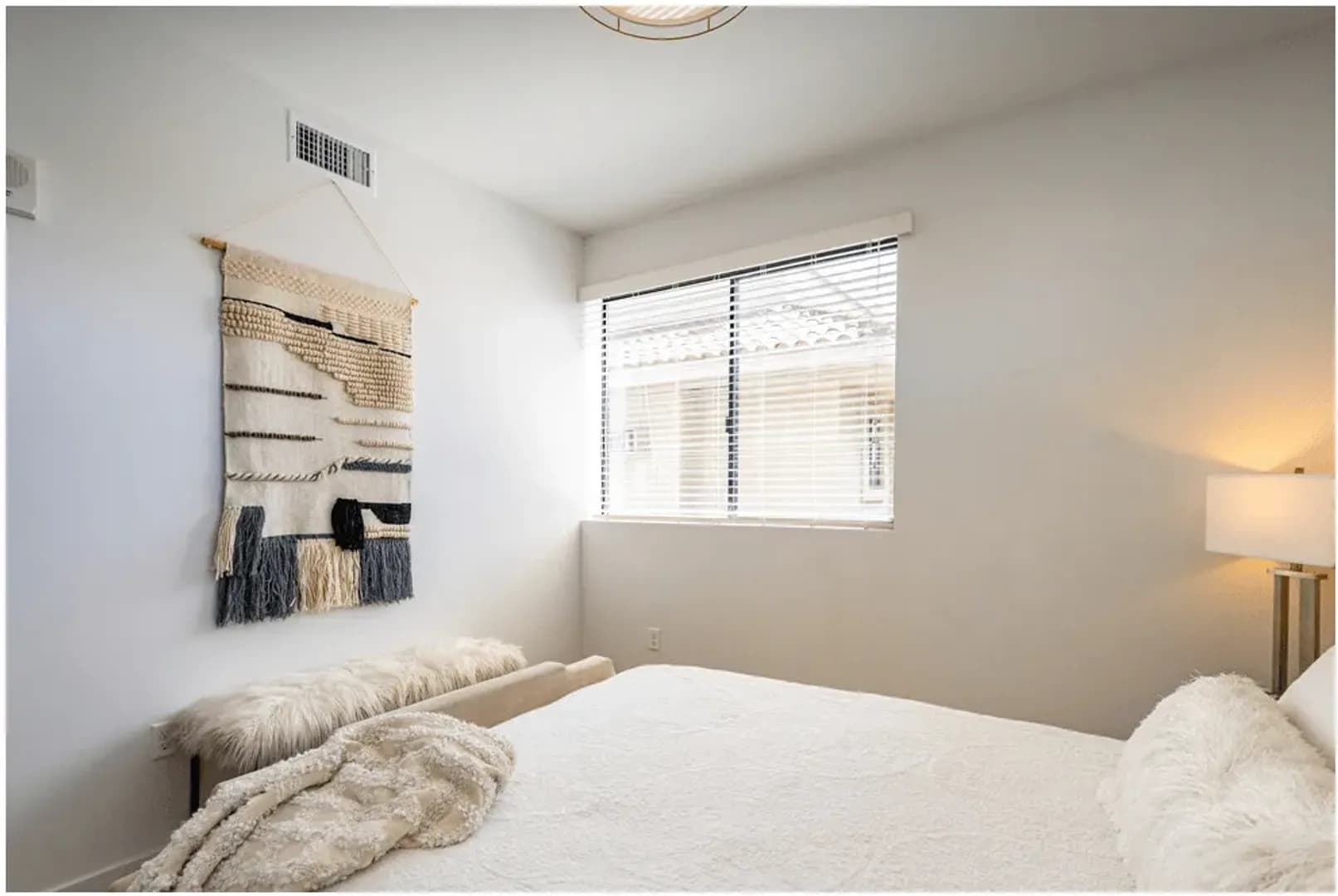 Los Angeles Apartment: 3638 Motor Avenue