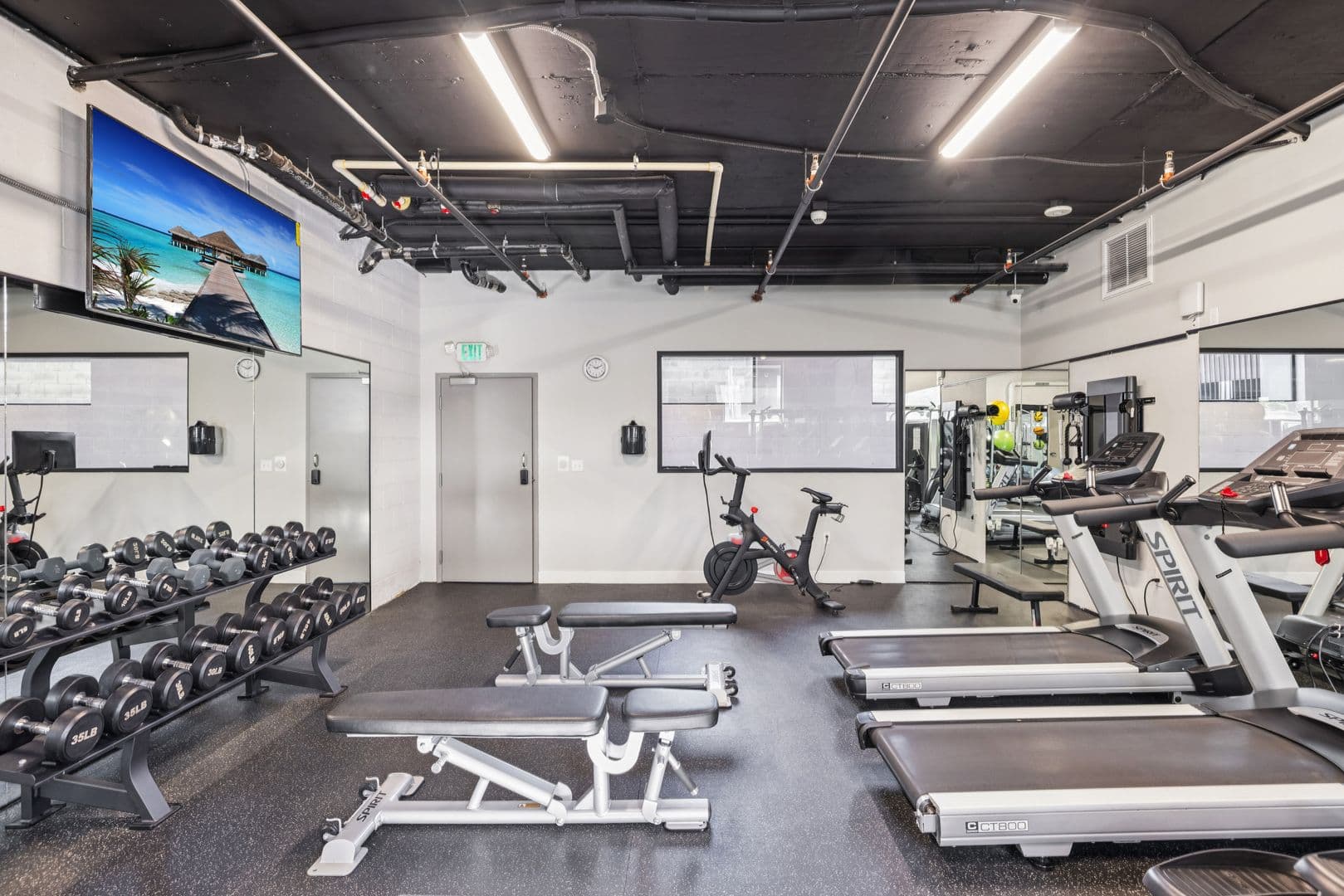 North Hollywood Apartment: 11241 Otsego Street