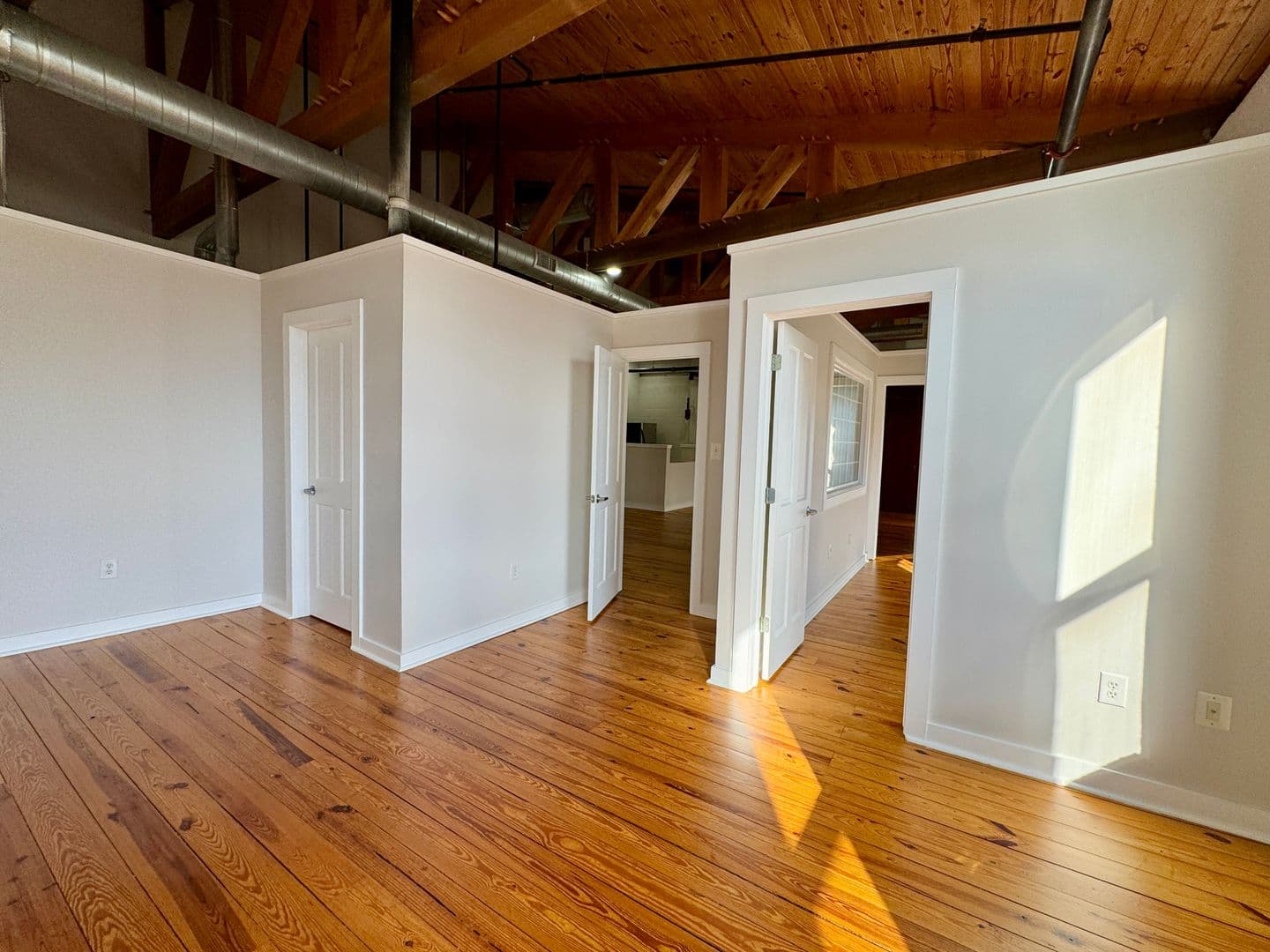 PHILADELPHIA Apartment: 3502 SCOTTS LANE