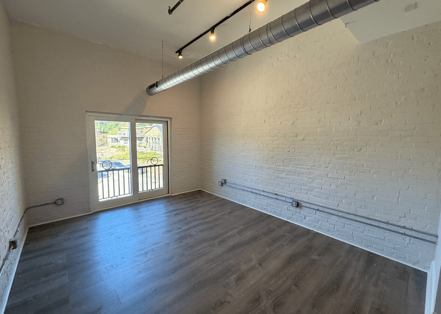 PHILADELPHIA Apartment: 3502 SCOTTS LANE