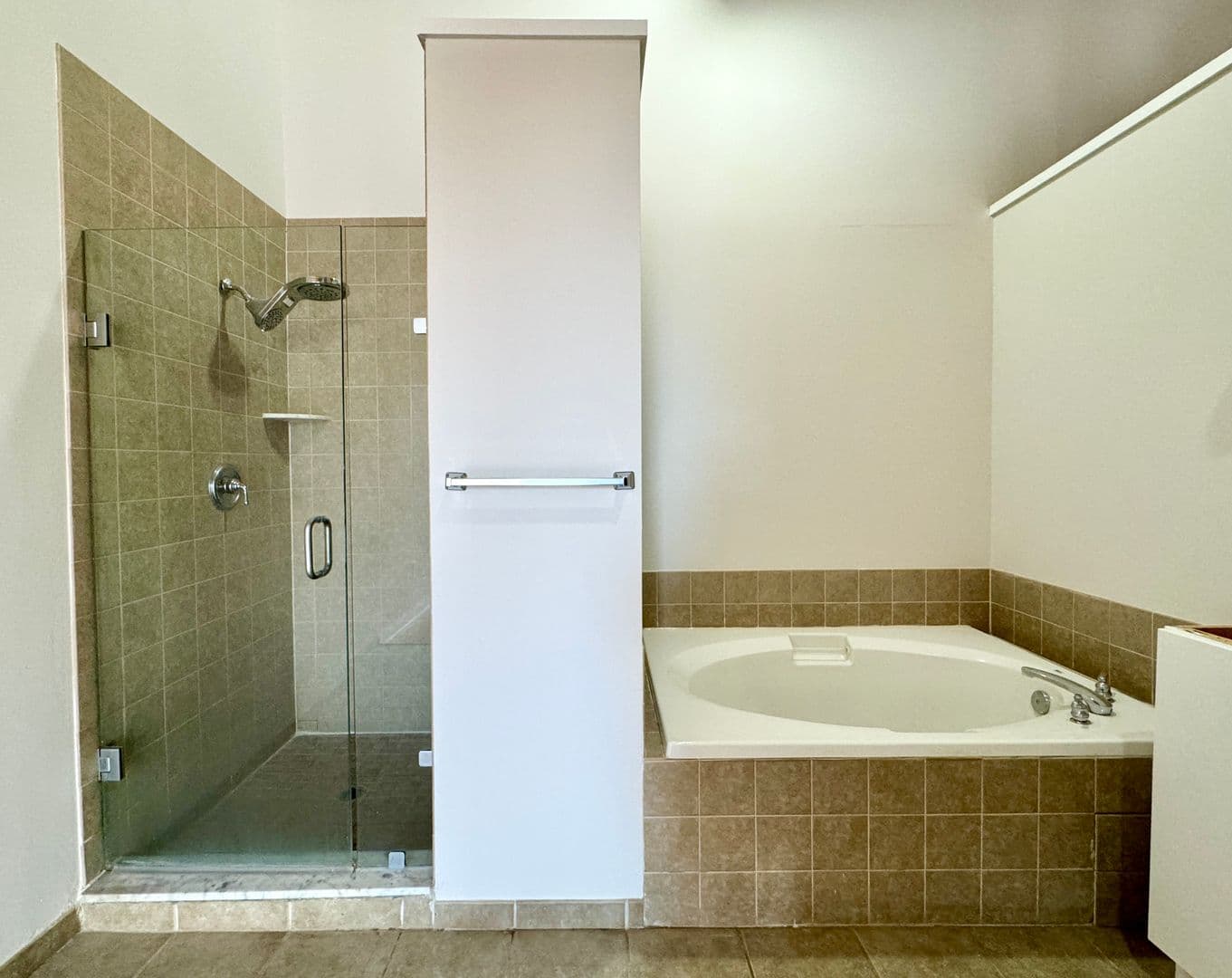 PHILADELPHIA Apartment: 3502 SCOTTS LANE