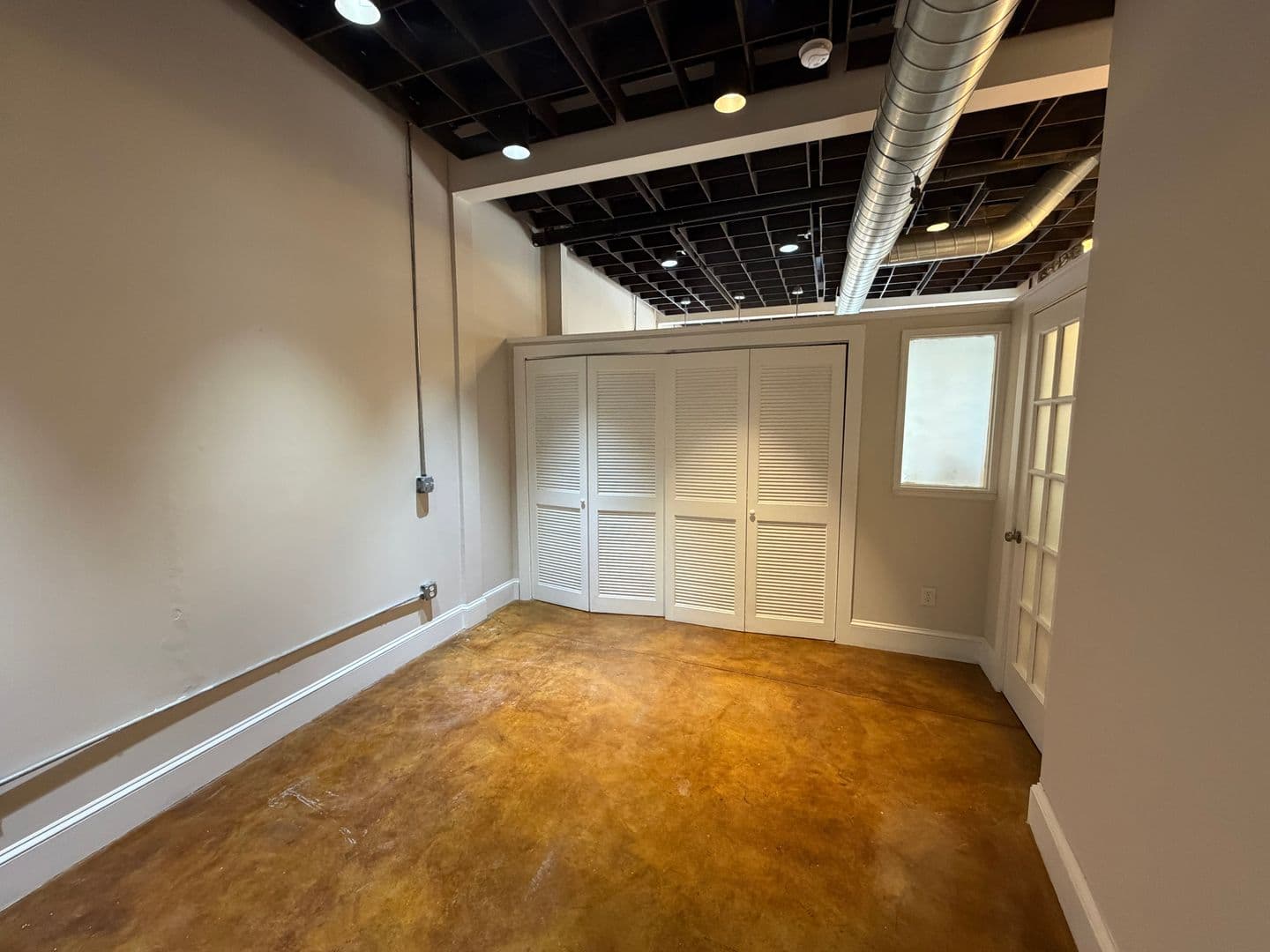 PHILADELPHIA Apartment: 3502 SCOTTS LANE