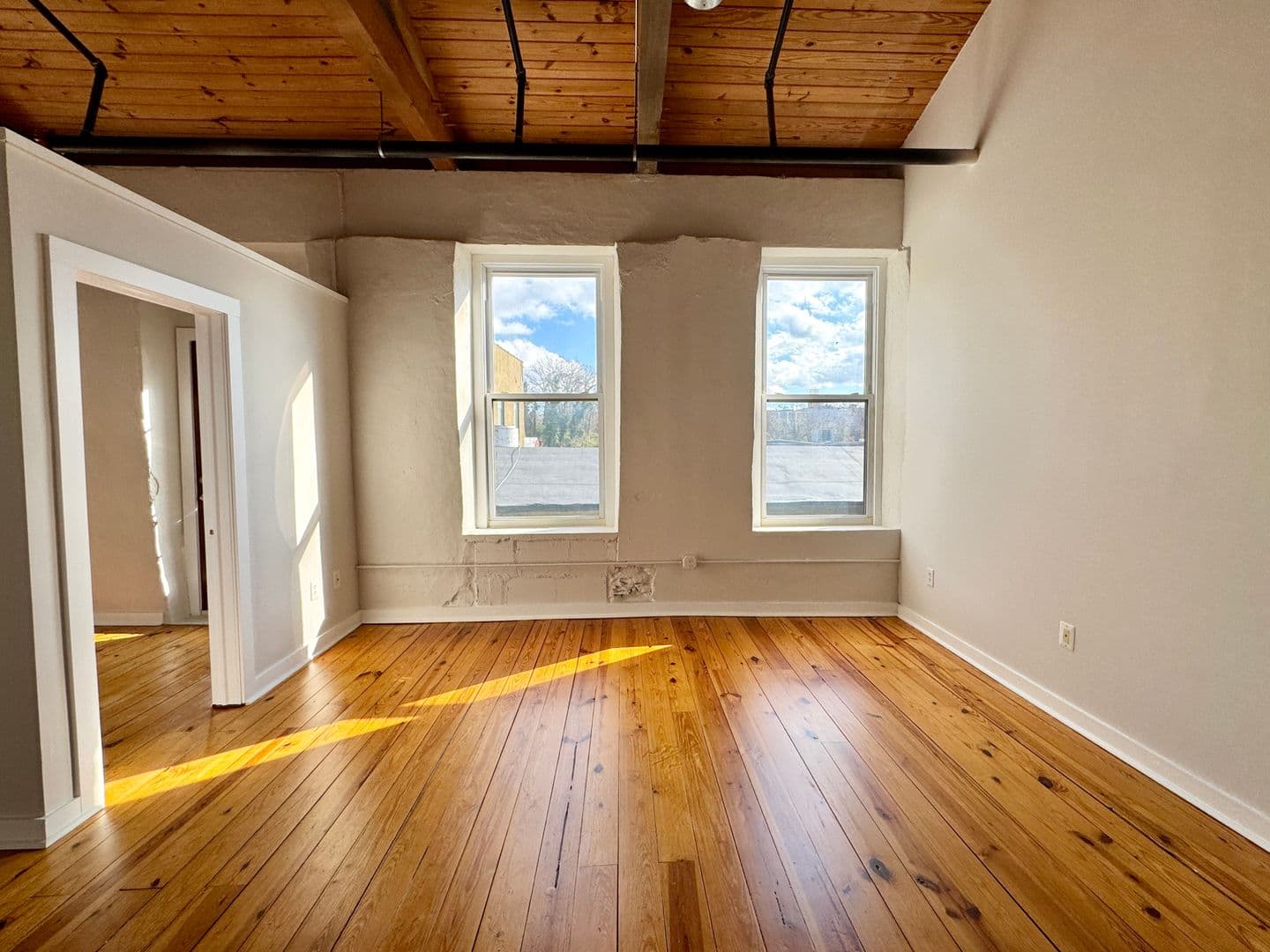 PHILADELPHIA Apartment: 3502 SCOTTS LANE
