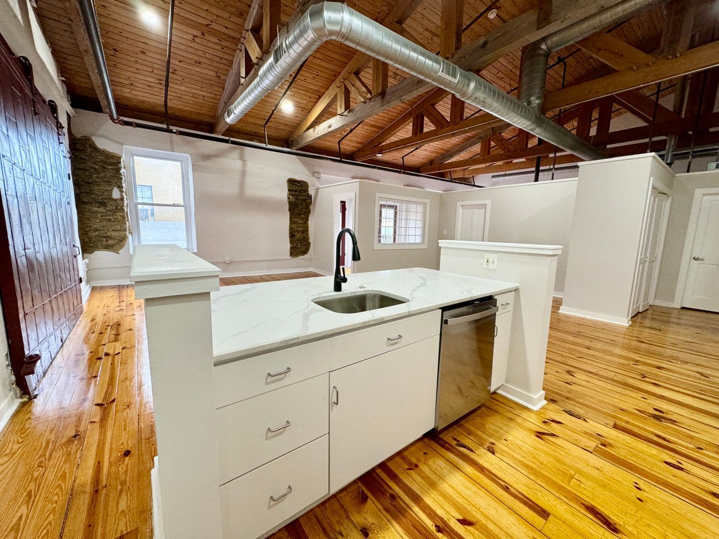 PHILADELPHIA Apartment: 3502 SCOTTS LANE