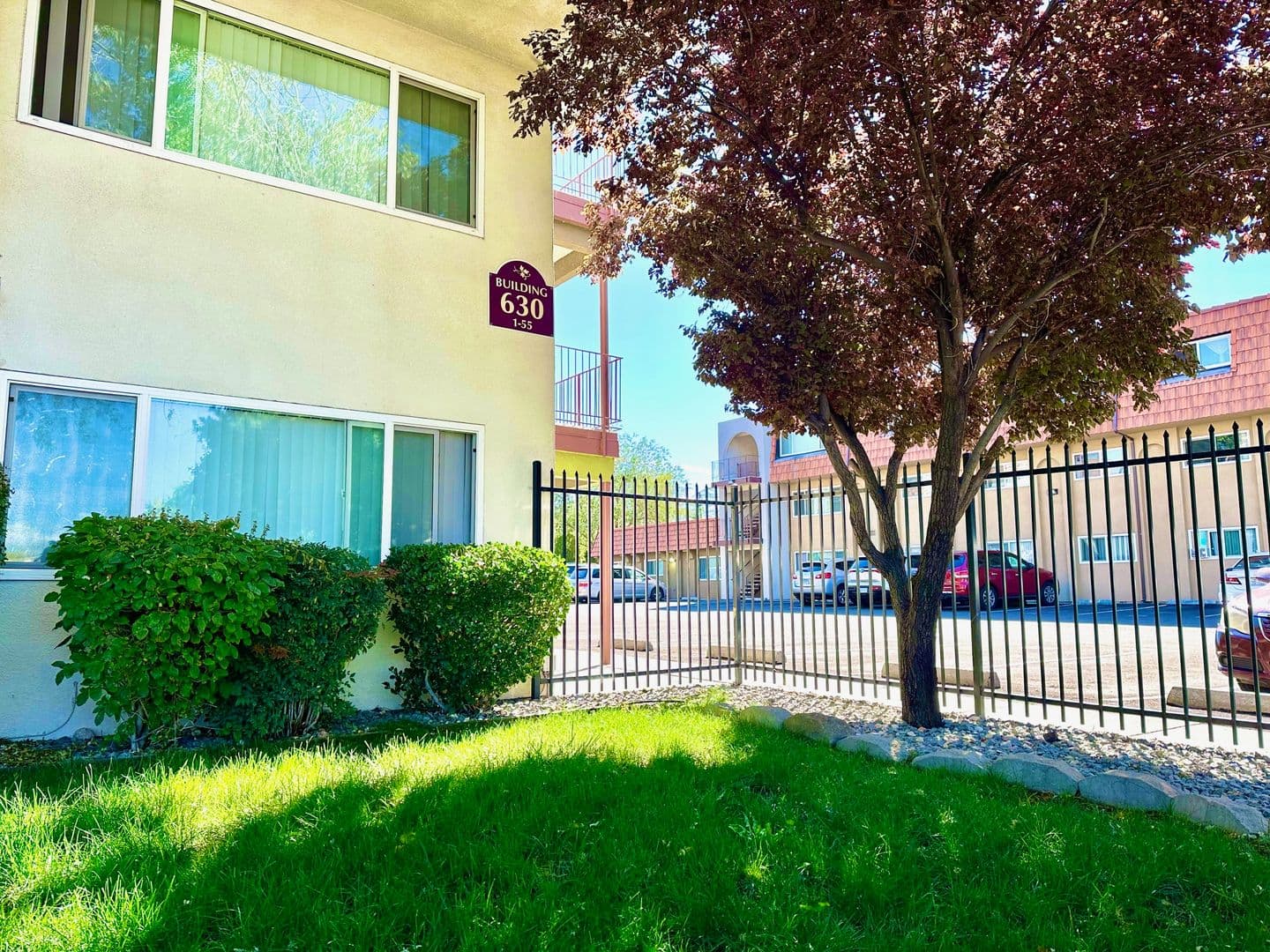 RENO Apartment: 630, 690, 710, 720 ROBINHOOD DRIVE