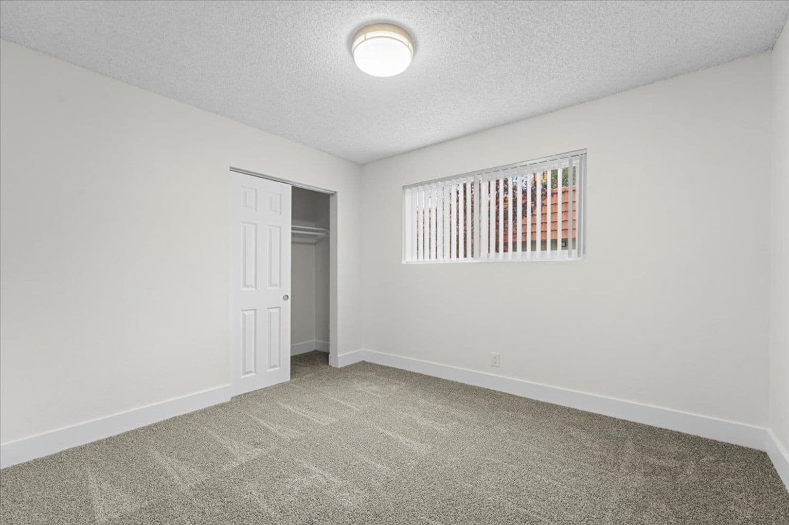 RENO Apartment: 630, 690, 710, 720 ROBINHOOD DRIVE
