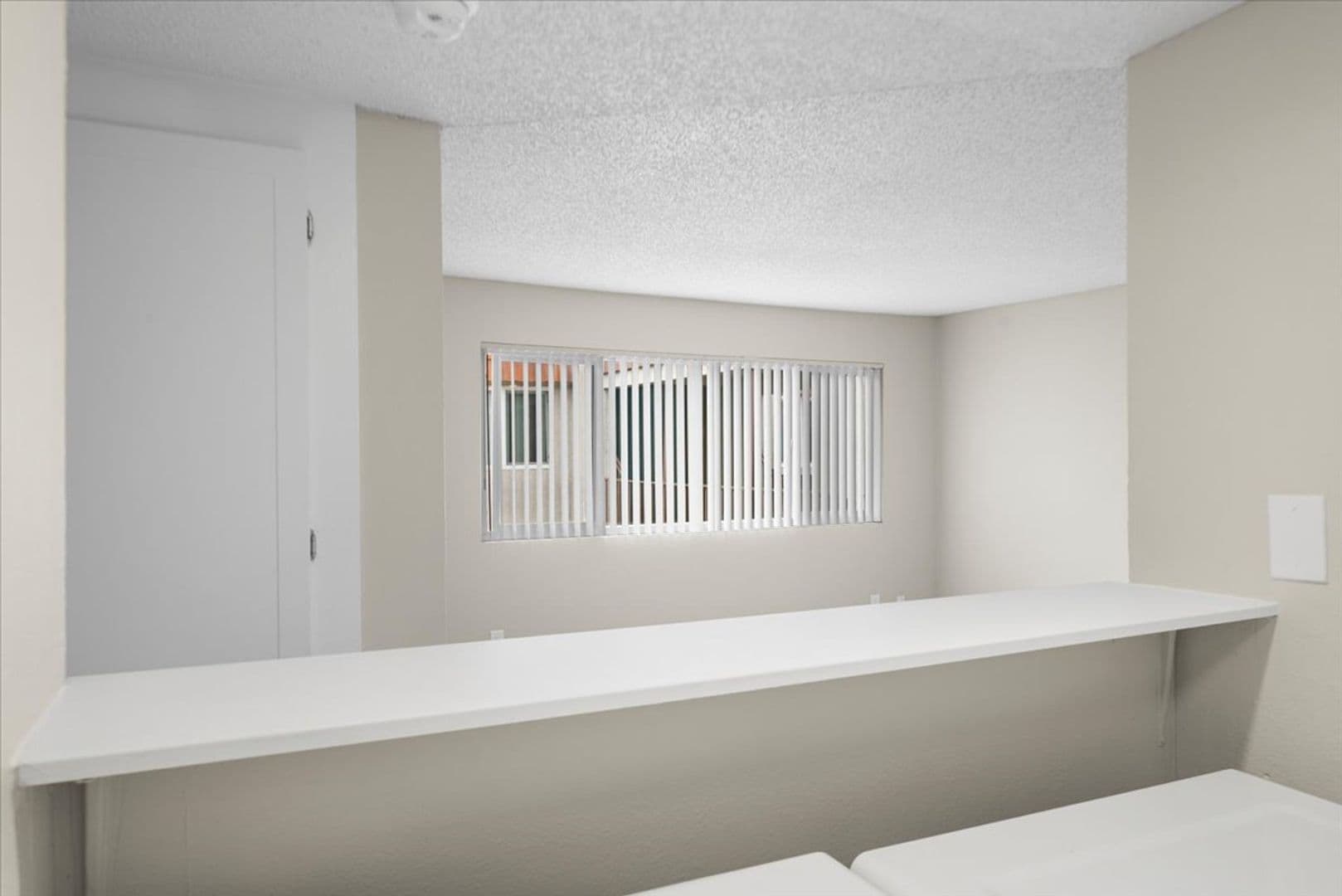 RENO Apartment: 630, 690, 710, 720 ROBINHOOD DRIVE