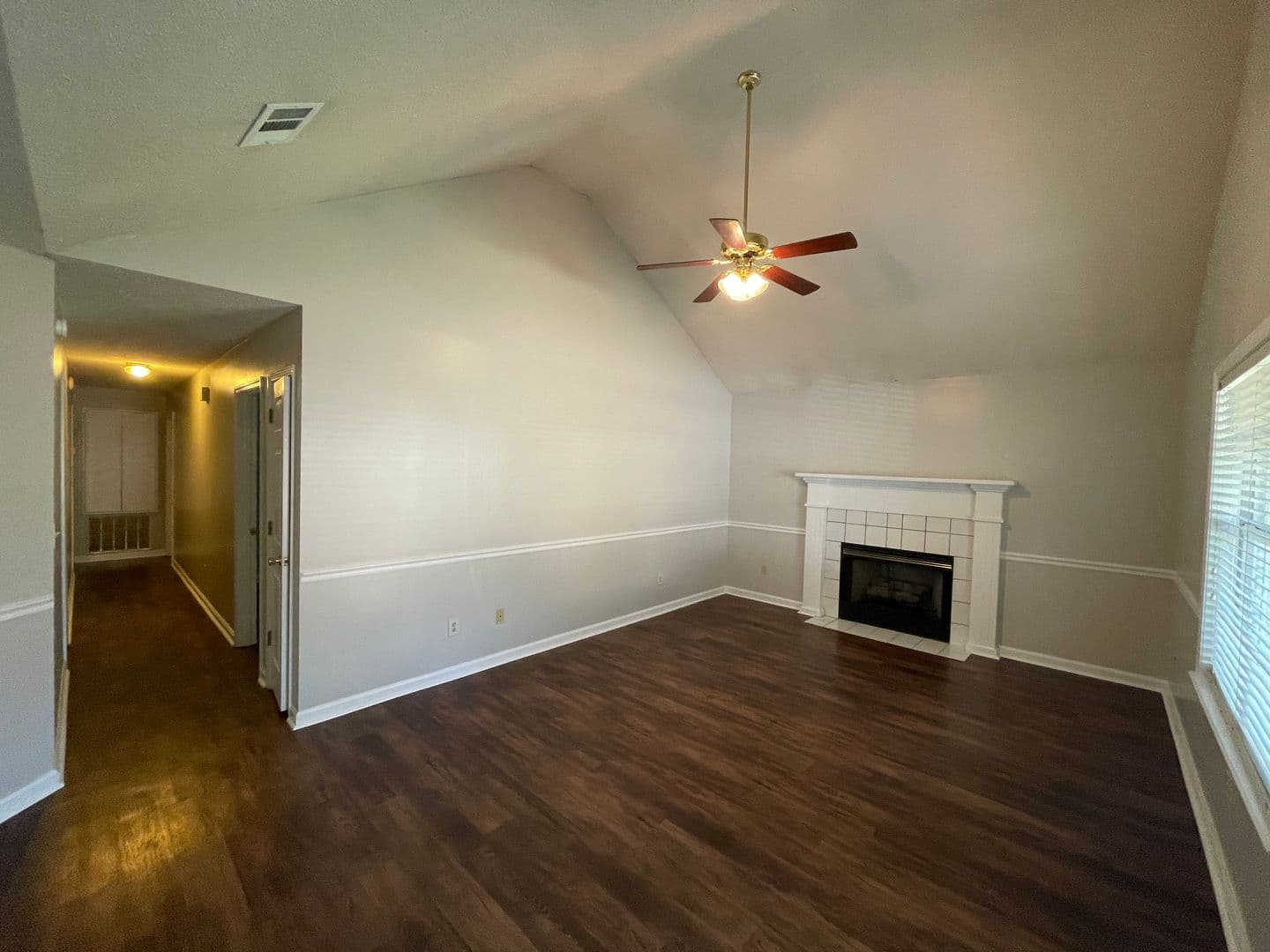 Oxford House: 1004 Creekside Place