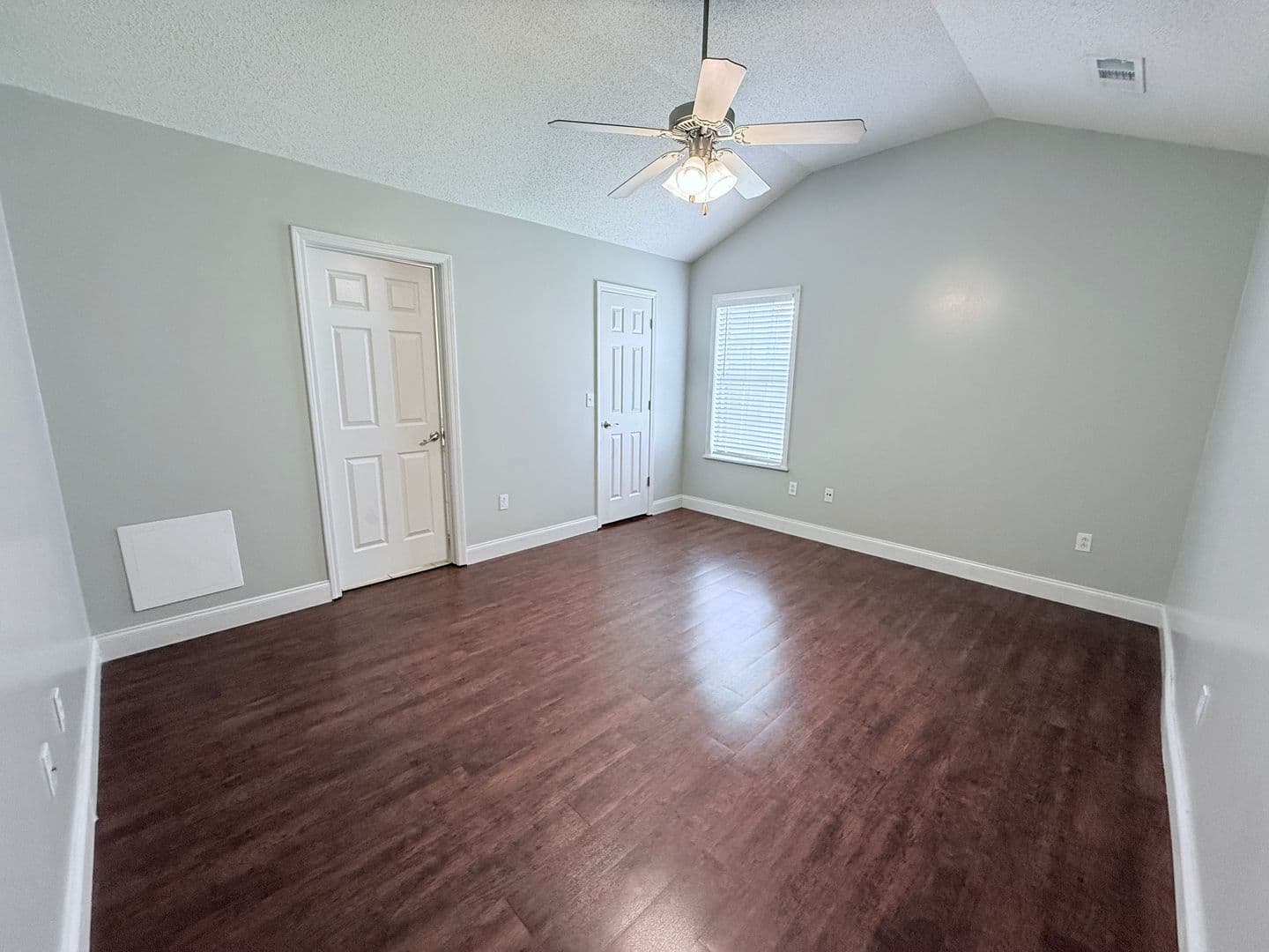 Oxford House: 309 Eagle Pointe Drive
