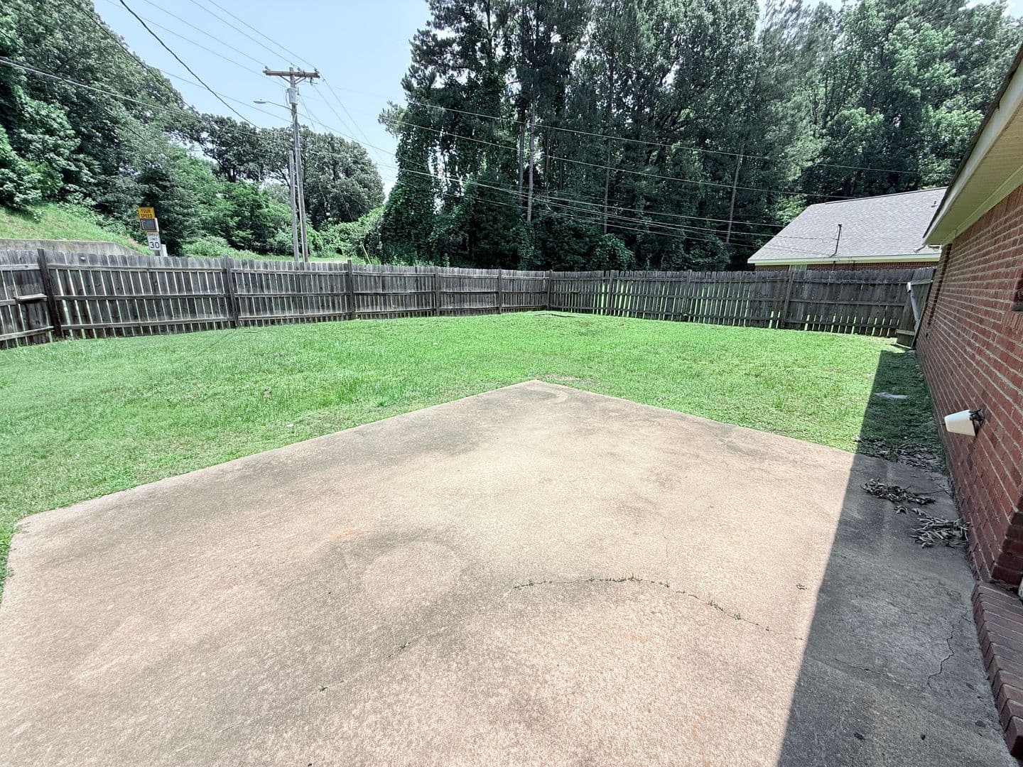 Oxford House: 1001 Creekside Place