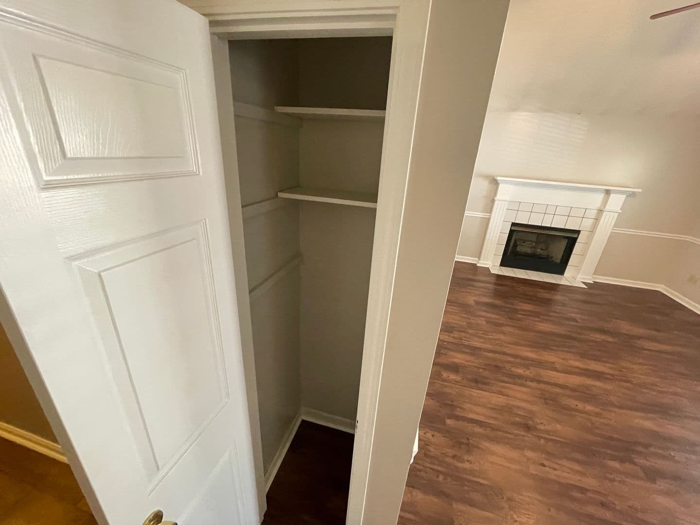 Oxford House: 1004 Creekside Place