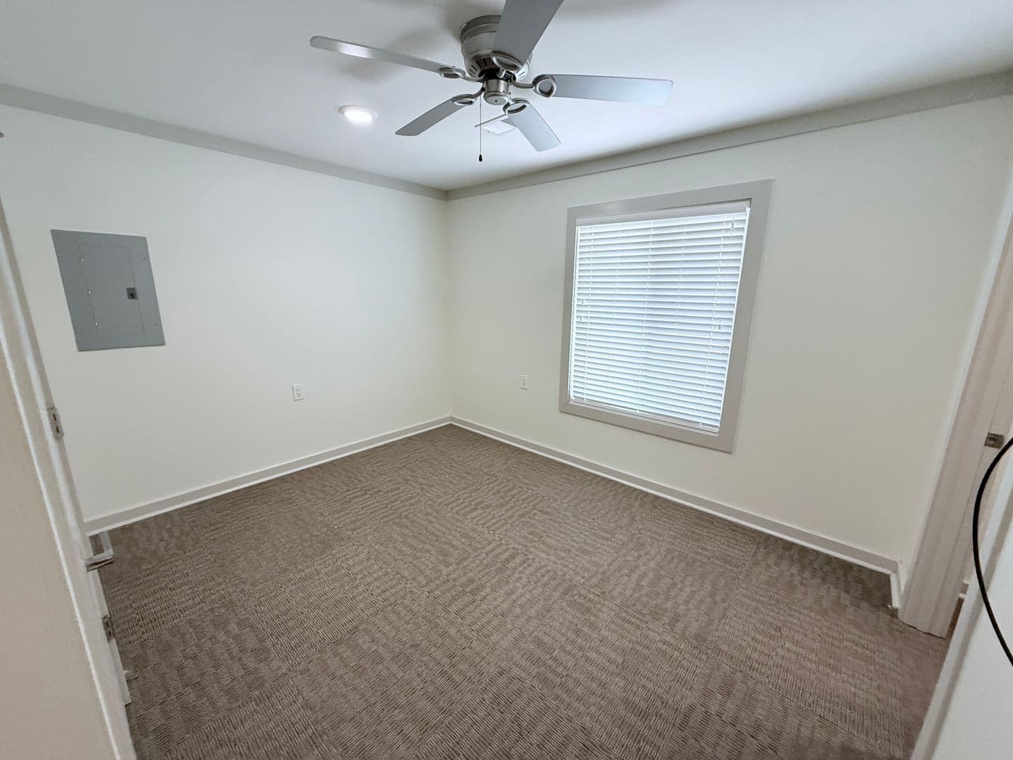 Oxford Apartment: 1304 Elliott Drive