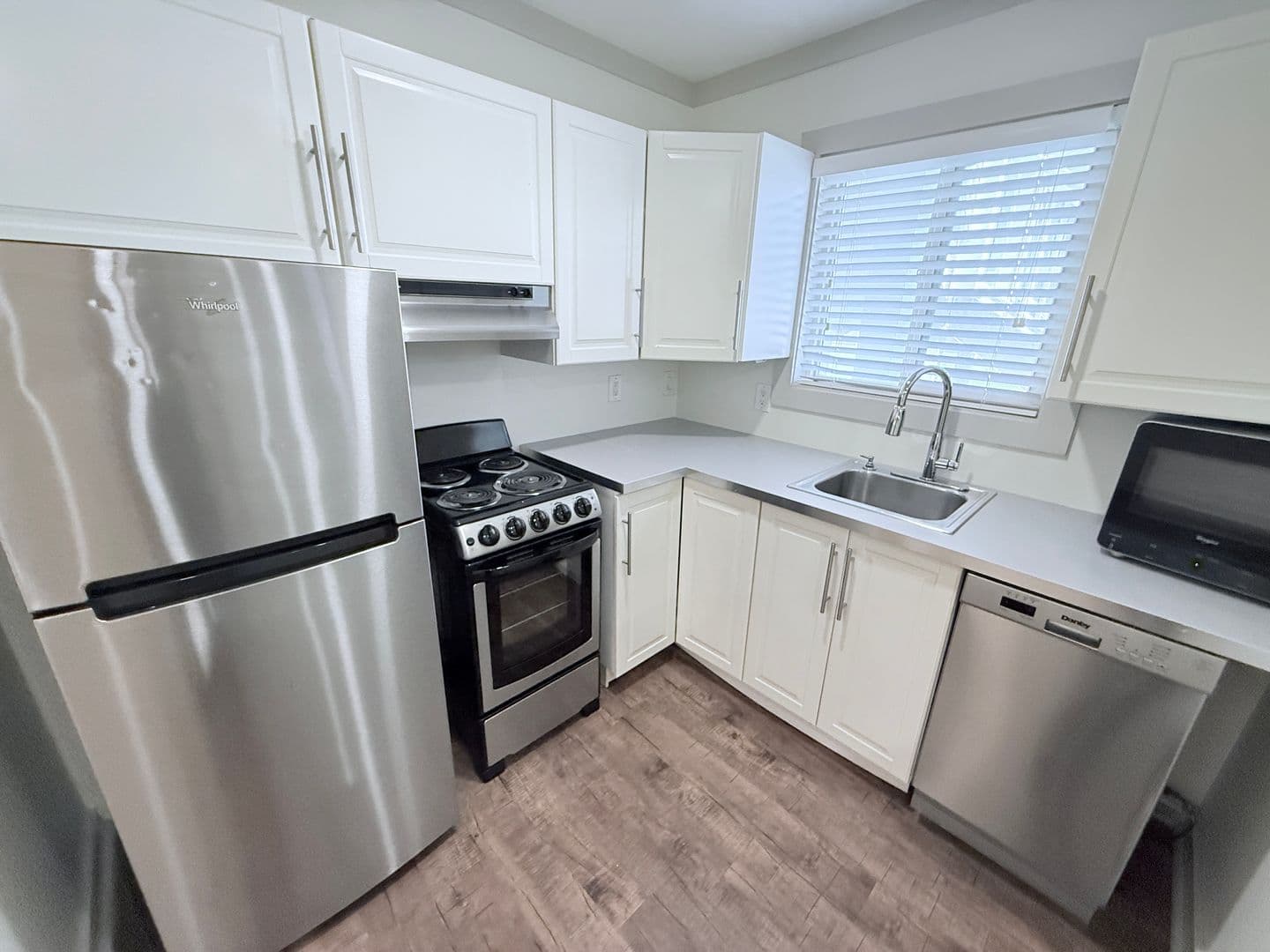 Oxford Apartment: 1304 Elliott Drive