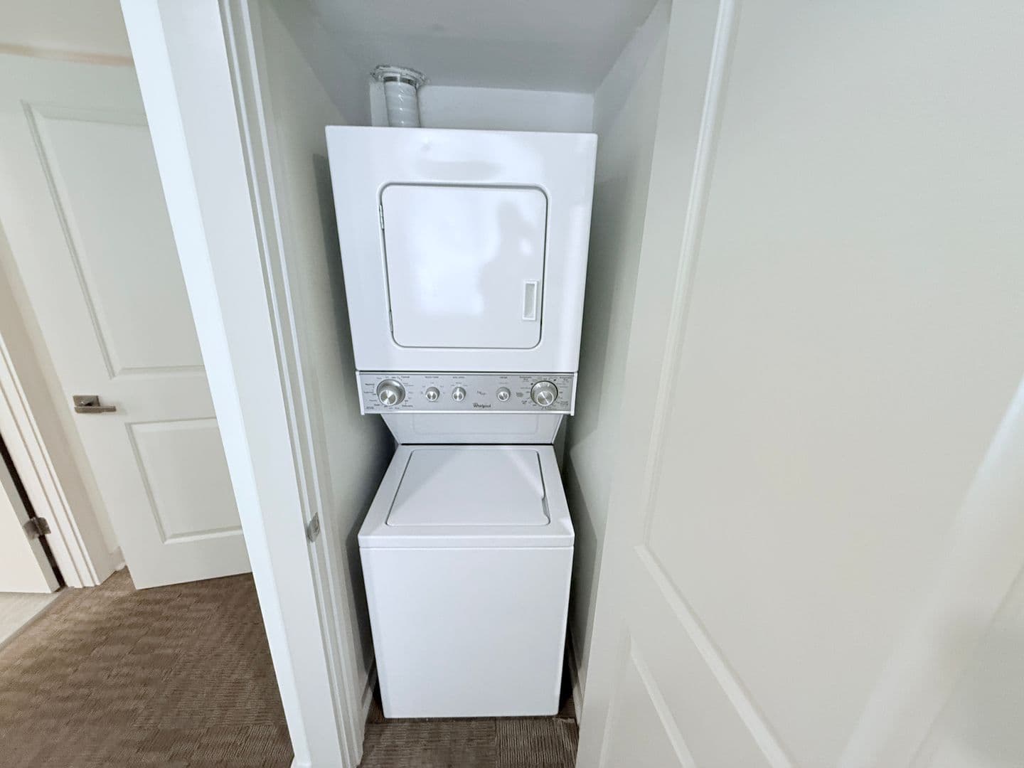 Oxford Apartment: 1304 Elliott Drive