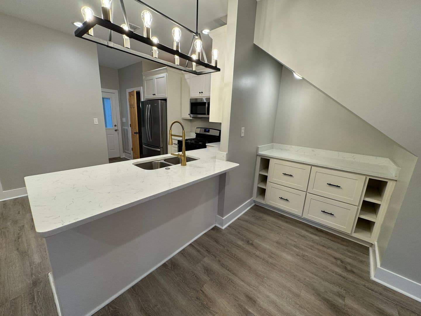 Oxford House: 23 Aspen Loop