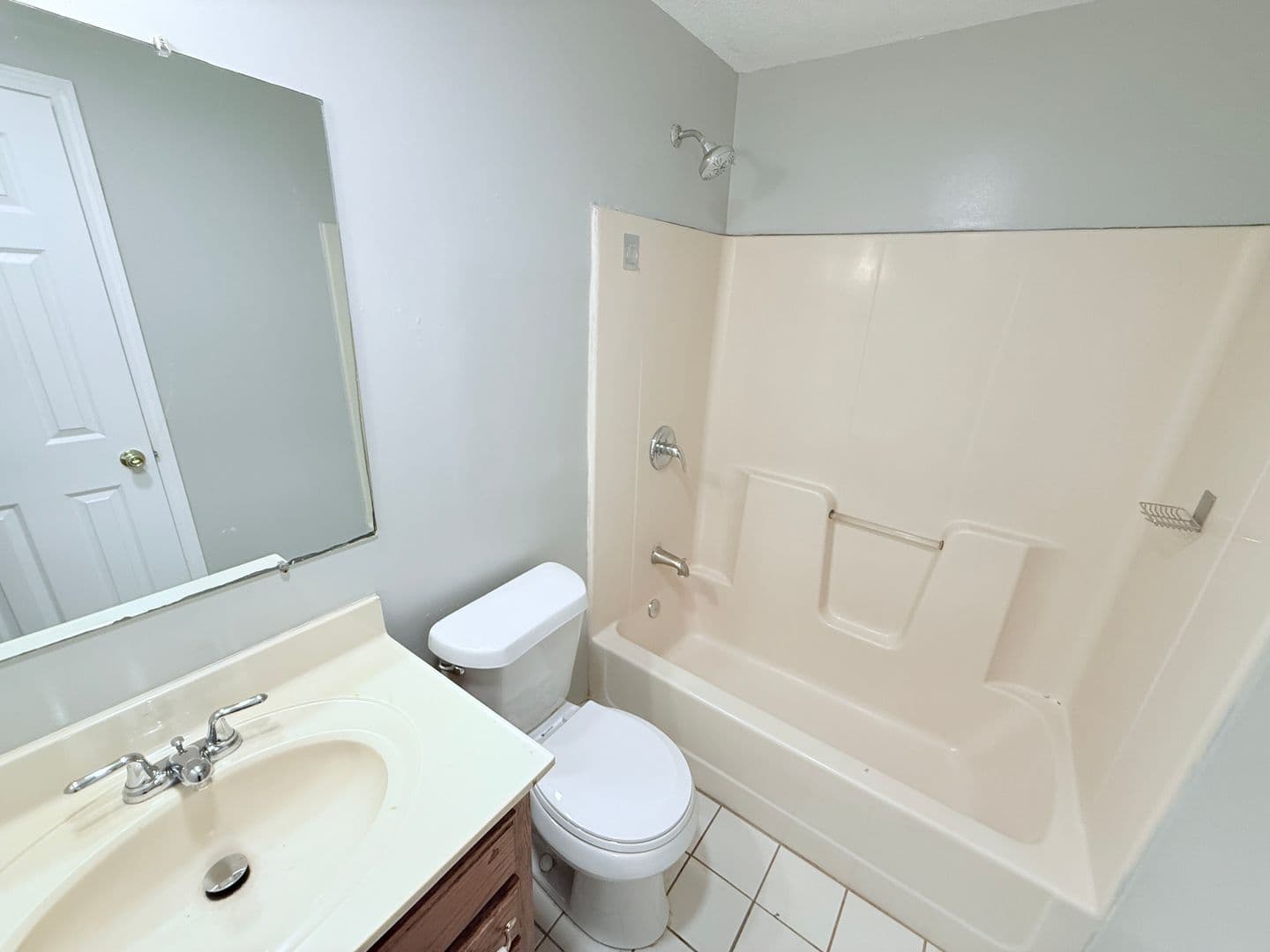 Oxford Apartment: Anchorage Road