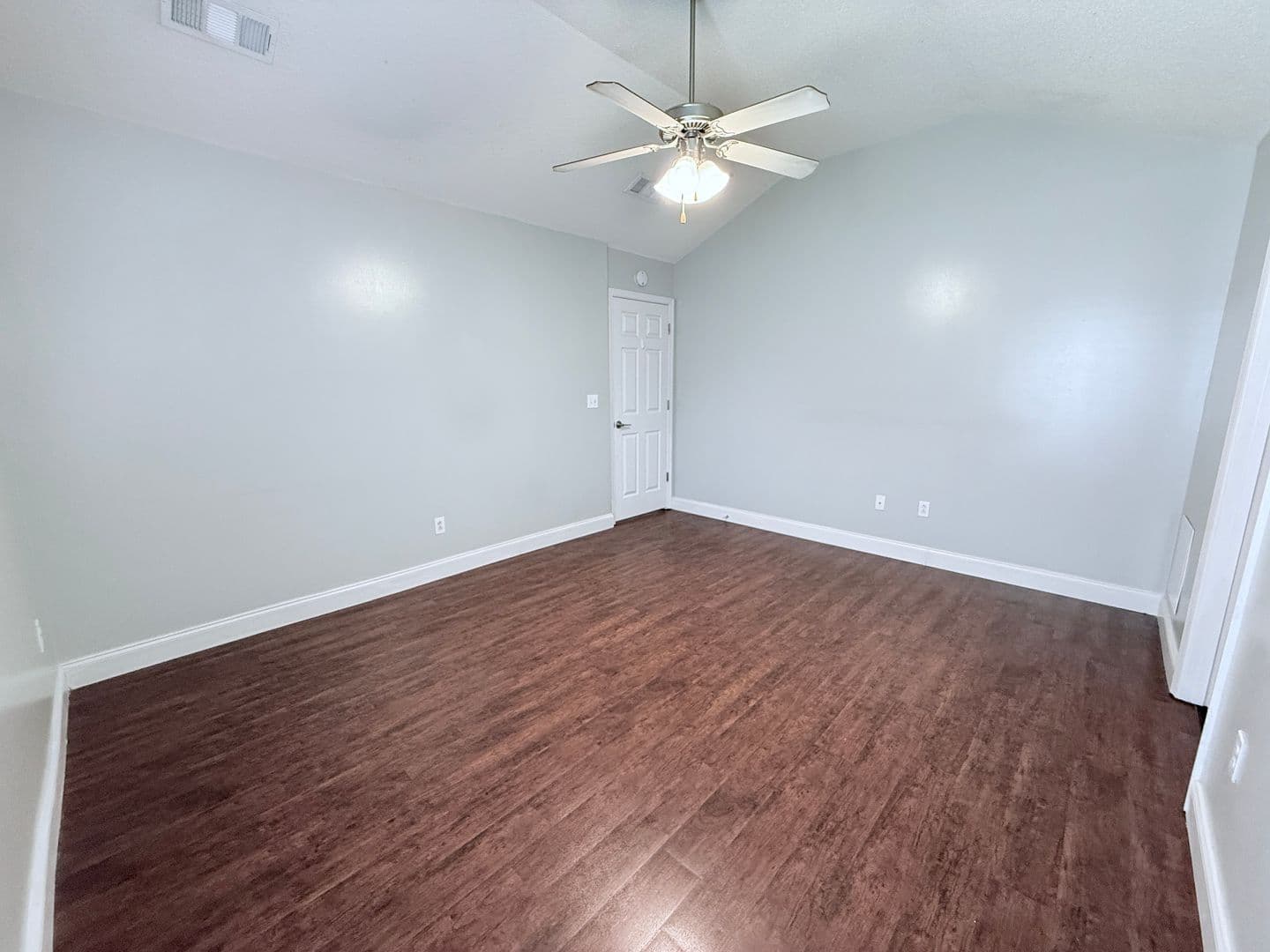 Oxford House: 309 Eagle Pointe Drive
