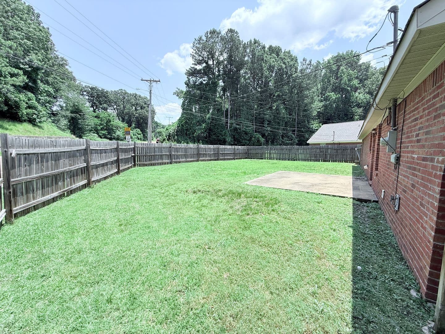 Oxford House: 1001 Creekside Place
