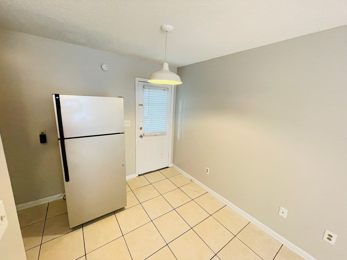 Oxford House: 1307A Access Road