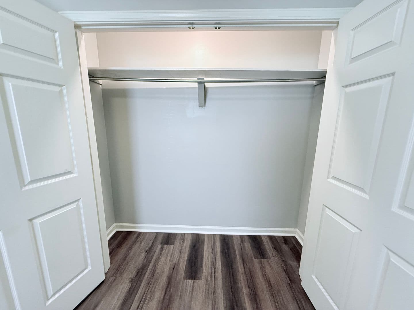 Oxford House: 1006 Creekside Place