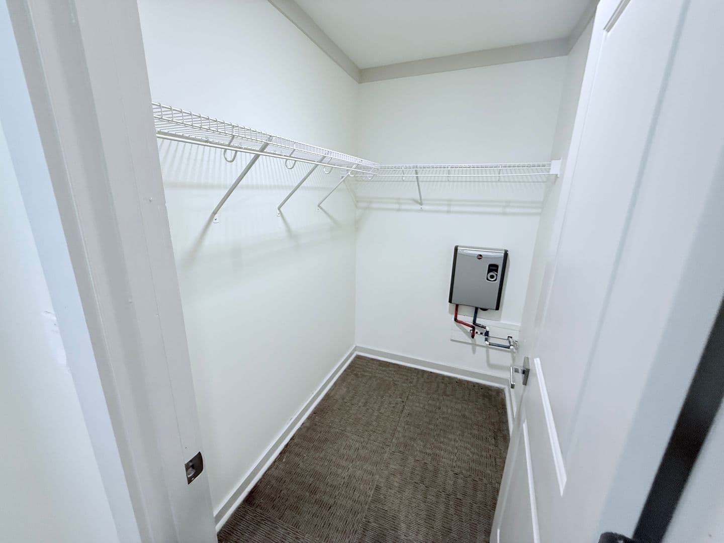 Oxford Apartment: 1304 Elliott Drive